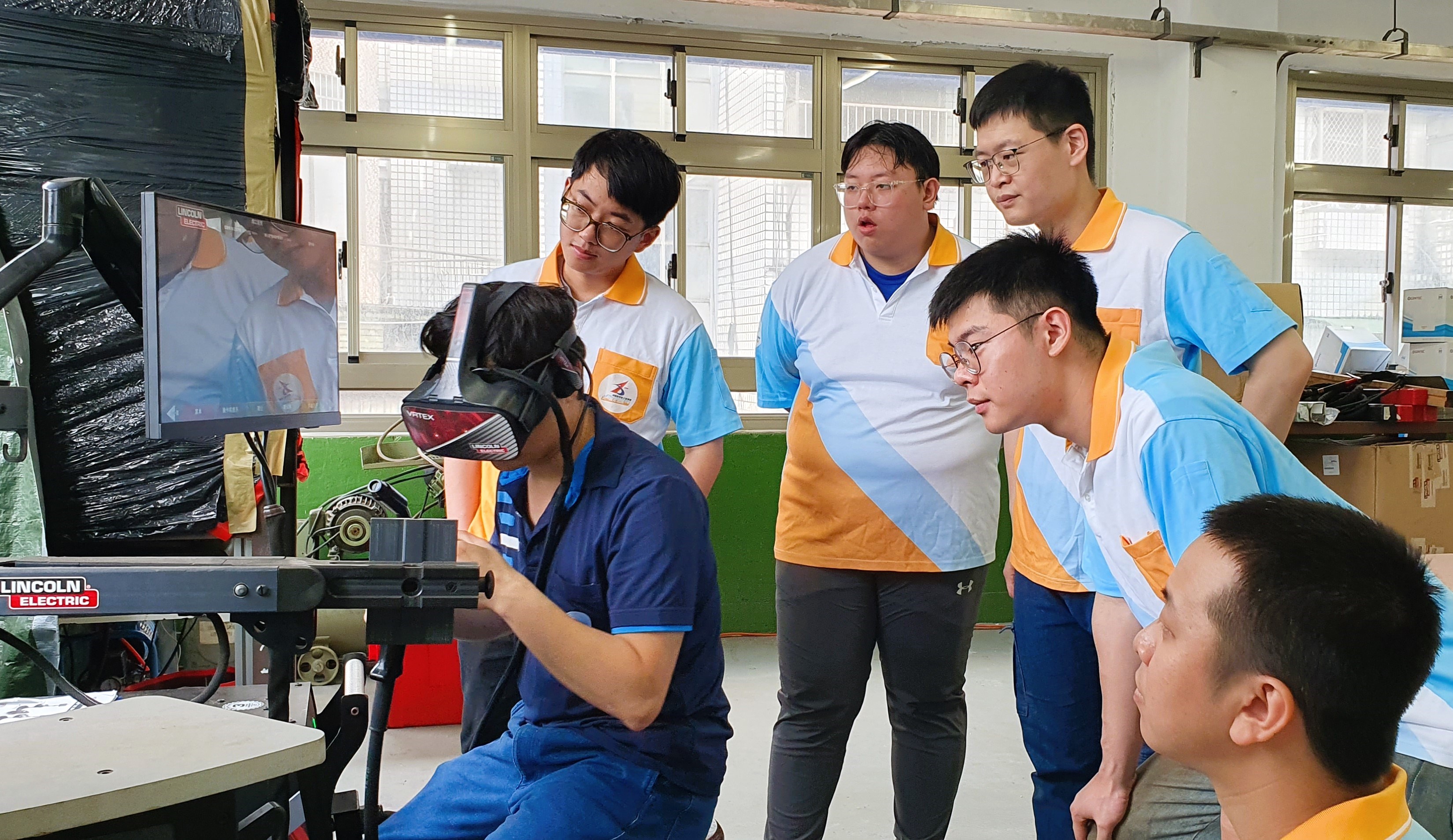 VR虛擬實境銲接訓練 北分署數位化教學培訓趨勢產業專才