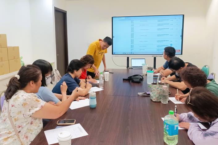 北分署積極輔導減班休息企業勞工申請計畫與補助。_Instructions for literal