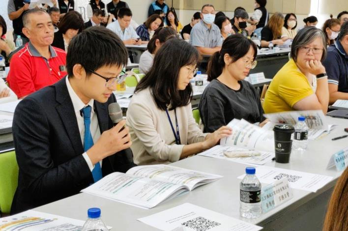 勞動部「支持勞工安定就業措施企業交流座談會」企業踴躍提問交流_Instructions for literal