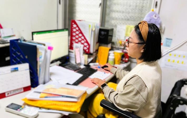 北分署羅東就業中心運用「婦女再就業計畫」推介離開職場17年的身障單親媽媽重返職場_Instructions for literal