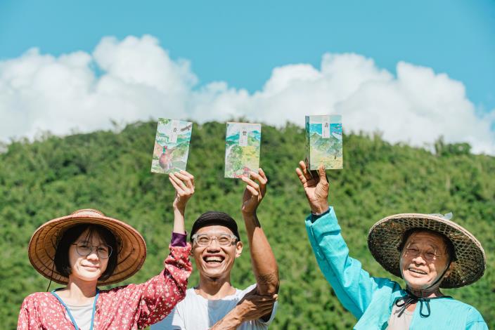 「社團法人台灣山海好生活協會」推出壽豐小農的天然香草茶特色商品_Instructions for literal