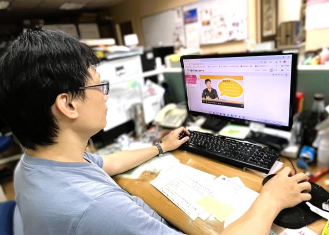 減班休息勞工利用勞動力發展署數位服務平台參加線上課程，依實際訓練時數領取津貼_Instructions for literal