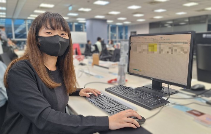 小玟透過北分署職訓課程拓展職能，從數位媒體設計跨域轉職成為軟體工程師_Instructions for literal