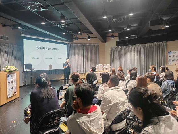 圖說:桃竹苗分署賈桃樂學習主題館將於5月份展開「一職講」系列職涯講座，邀請各行各業名人與青年朋友分享職涯！_Instructions for literal