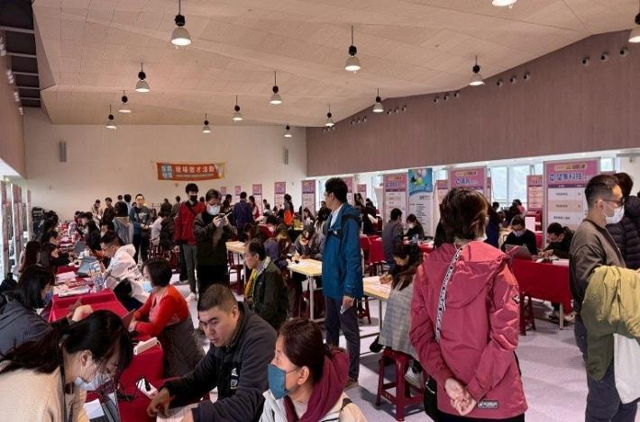 圖說：桃竹苗分署5月份在桃園、新竹、苗栗地區辦理7場徵才活動，歡迎有求職需求的民眾踴躍參與。（此為活動示意圖）_Instructions for literal