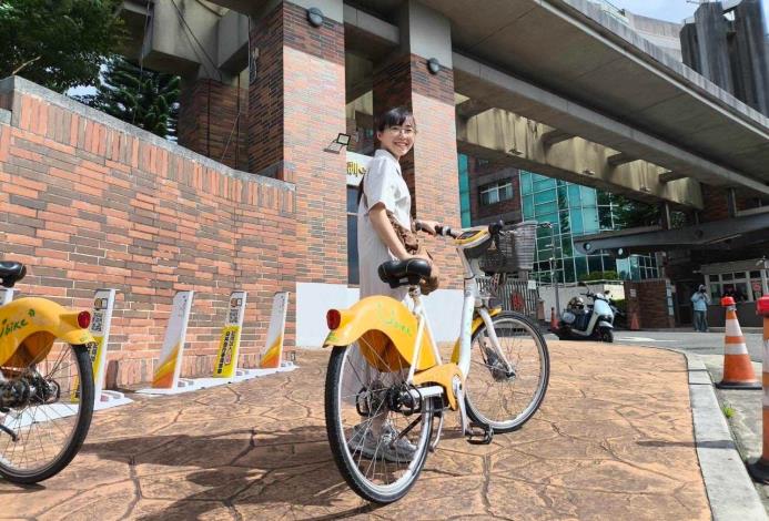 圖說:桃竹苗分署啟用15柱YouBike公共自行車租賃站，提供洽公民眾、參訓學員及訪客更便利、彈性的綠色交通新選擇。_Instructions for literal