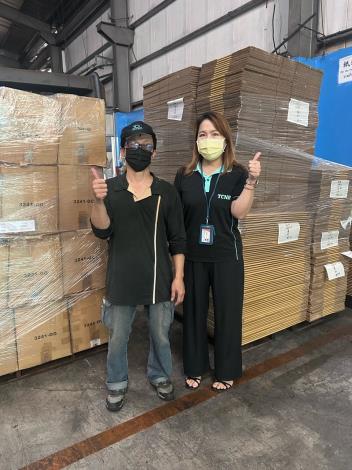 圖2.小蔡感謝中彰投分署員林就業中心就服員協助他失業後迅速找到工作_Instructions for literal