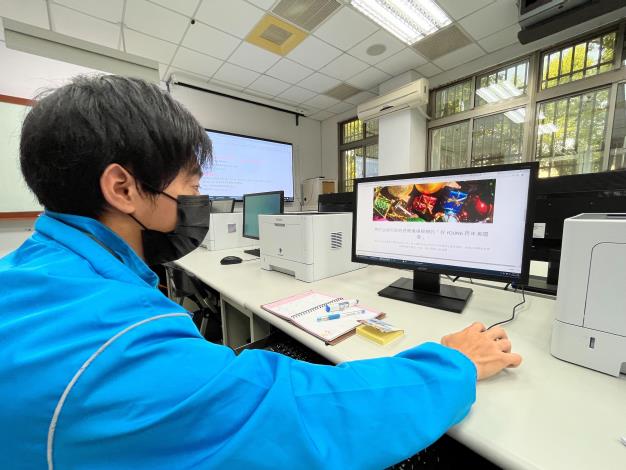 心智障礙生小伍參加勞動部雲嘉南分署的職業體驗活動，讓他開始對網頁設計產生興趣，希望未來當網頁設計師。