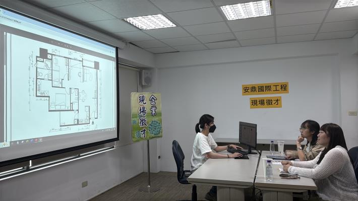 為加速「室內設計人才」培訓班學員就業期程，結訓前即會邀請企業辦理媒合徵才，協助其順利接軌職場_Instructions for literal